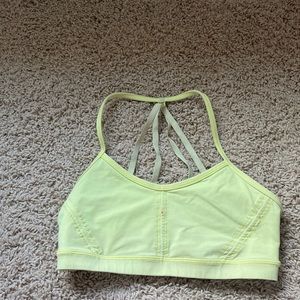 Lululemon sports bra